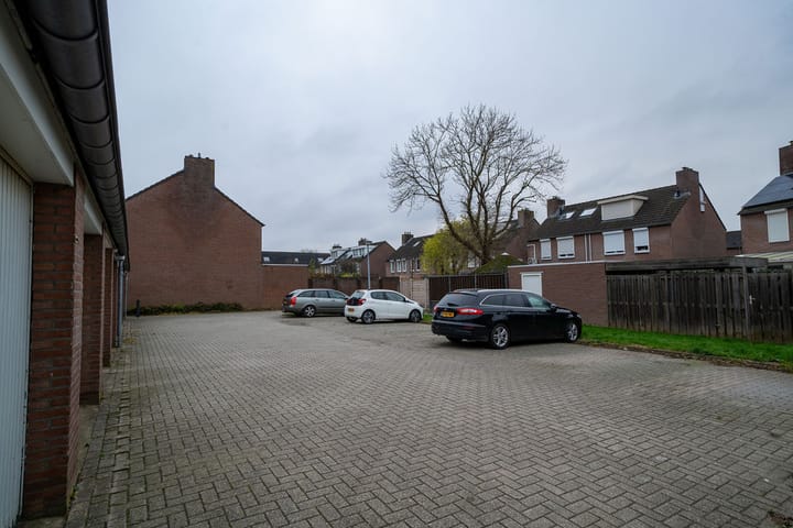 Foto 28 van Papaverweerd 21