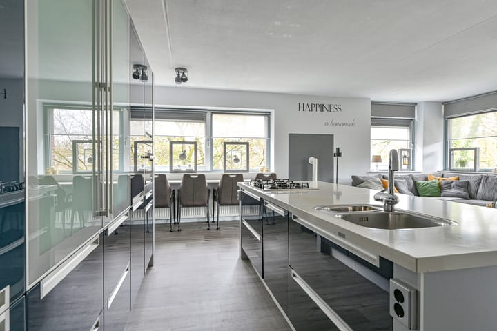 Foto 23 van Valtherlaan 233