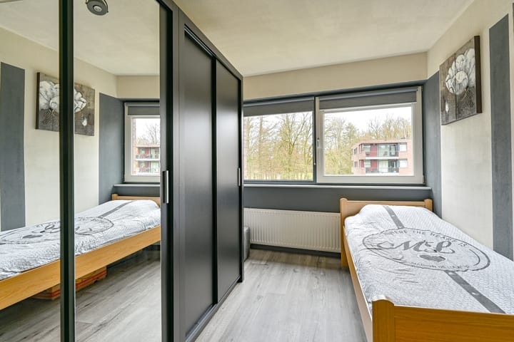 Foto 39 van Valtherlaan 233