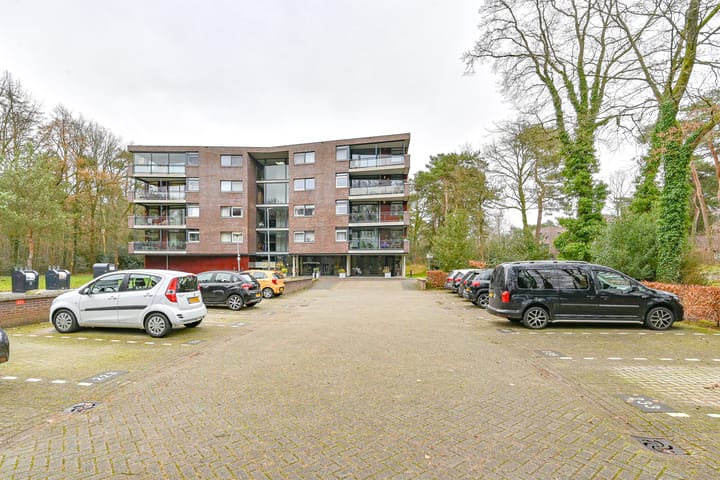 Foto 45 van Valtherlaan 233