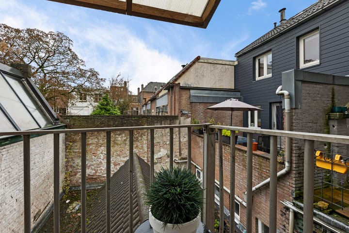 Foto 11 van Kerkstraat 43-2