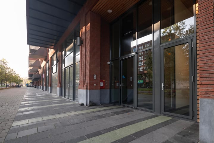 Foto 20 van Martinus Nijhofflaan 114