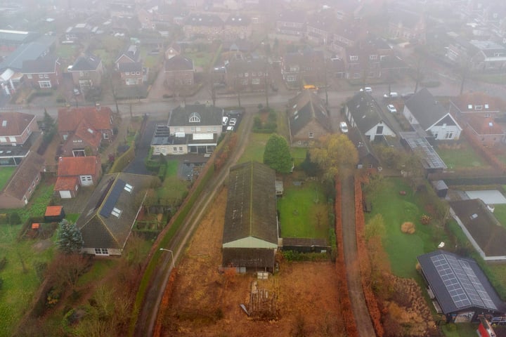 Bekijk foto 34 van Nieuwkuijksestraat 18