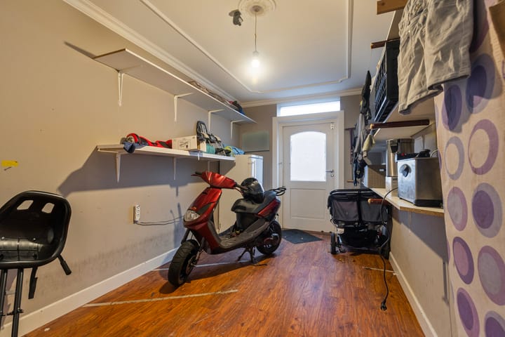 Foto 15 van O.F. Weisestraat 2