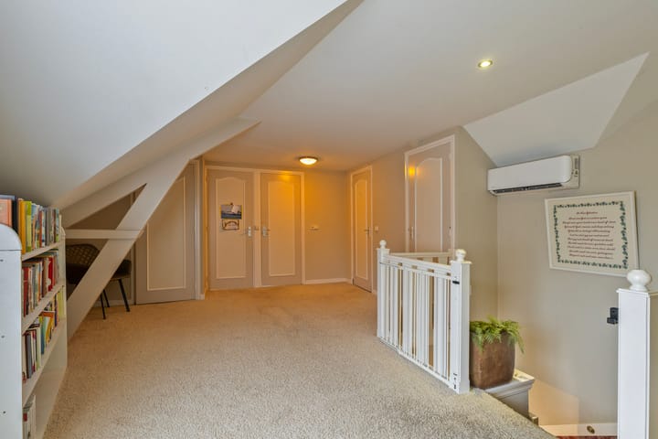 Foto 17 van O.F. Weisestraat 2