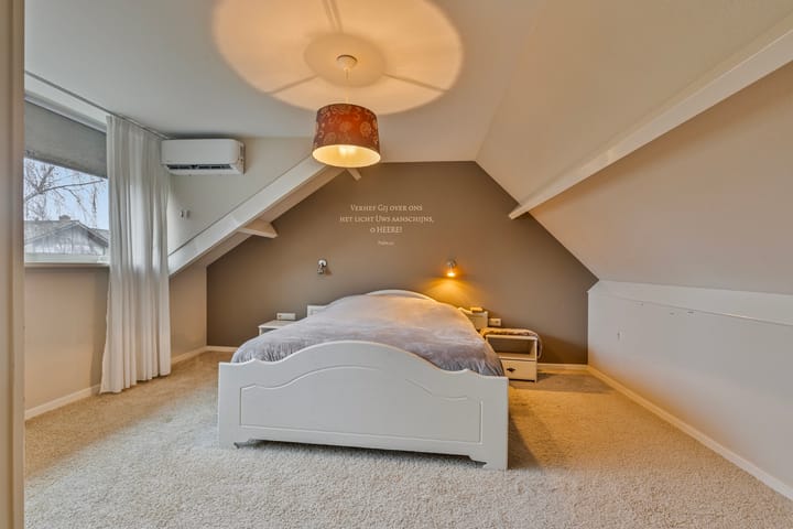 Foto 29 van O.F. Weisestraat 2