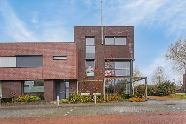 Foto 40 van Landbouwlaan 76