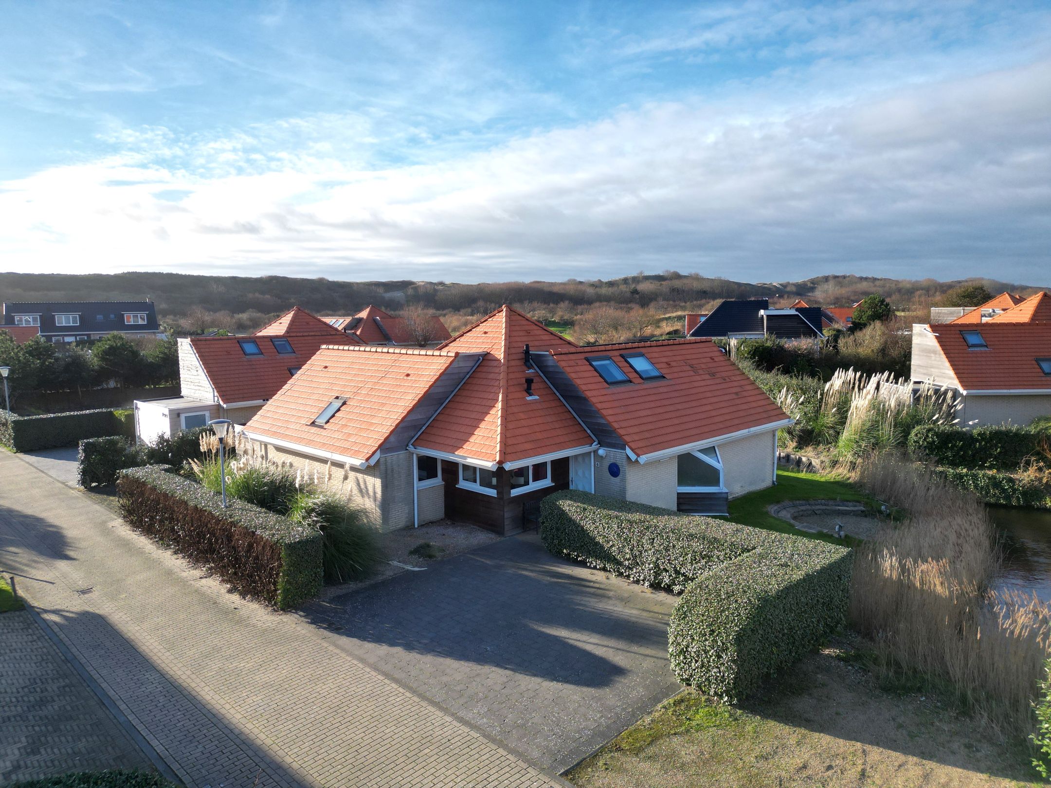 3-bedroom freehold villa in Zoutelande — photo 1 of 5