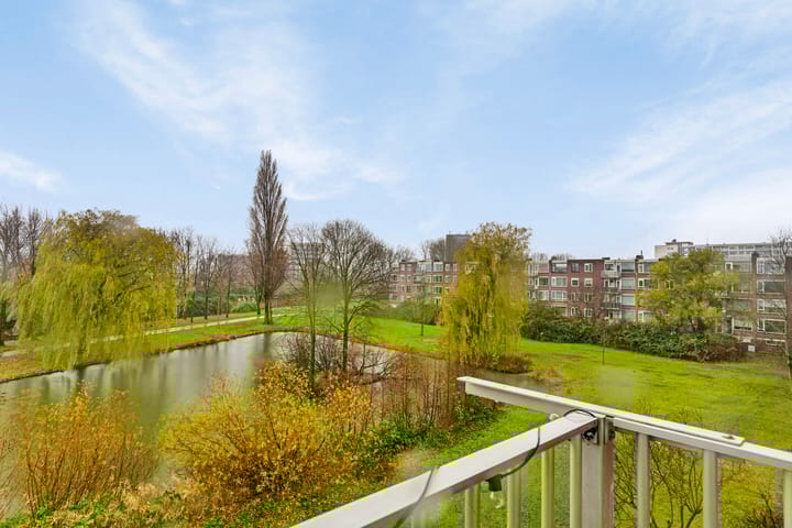 Foto 16 van van der Duyn van Maasdamlaan 136-C