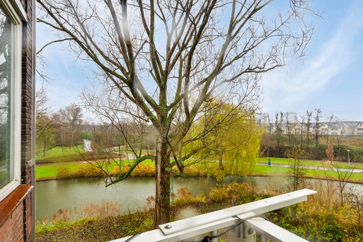 Foto 17 van van der Duyn van Maasdamlaan 136-C