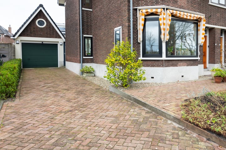 Bekijk foto 33 van Conradstraat 9