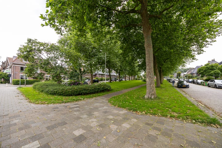 Bekijk foto 37 van Conradstraat 9