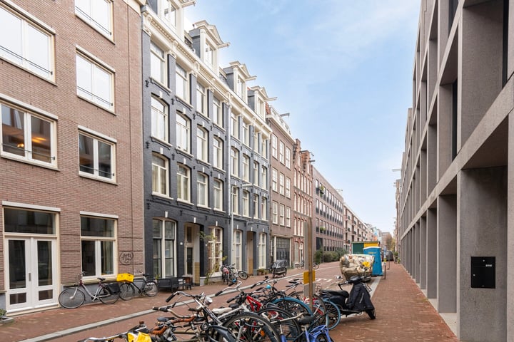 Bekijk foto 21 van Fokke Simonszstraat 82-3