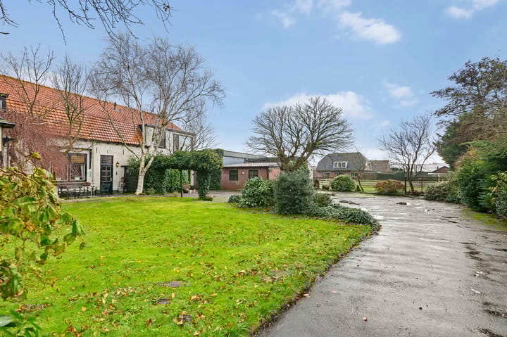 Photo 8 of Zwarteweg 47