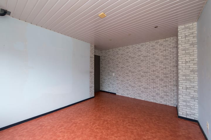 Foto 15 van Rauwbrakenweg 8