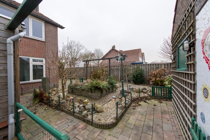 Foto 26 van Rauwbrakenweg 8