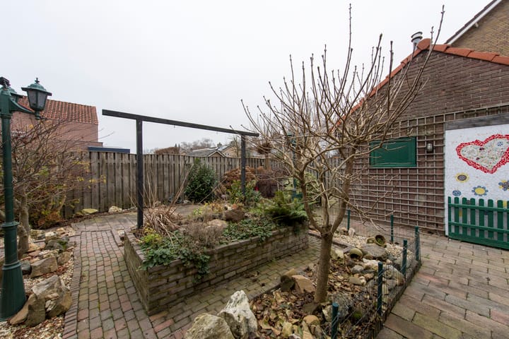 Foto 27 van Rauwbrakenweg 8