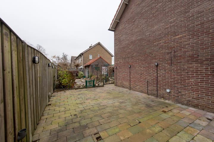 Foto 33 van Rauwbrakenweg 8