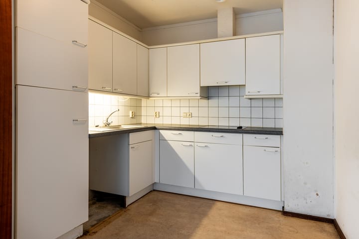 Foto 11 van Wilhelminastraat 13-12