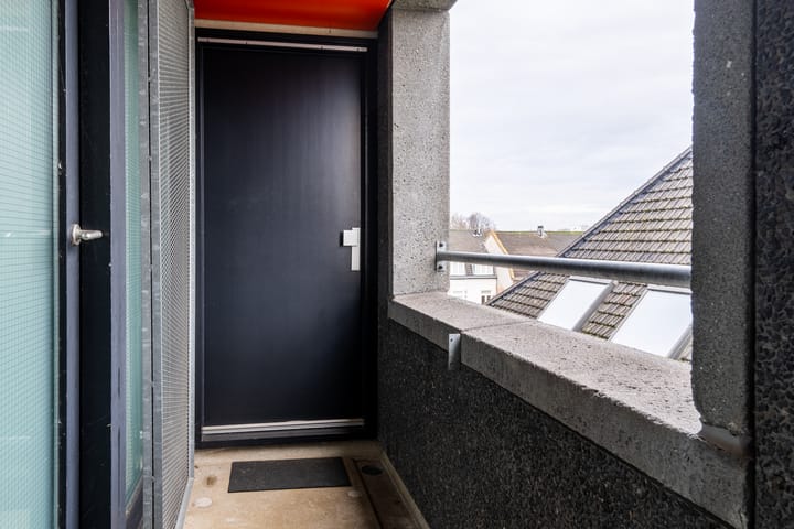 Foto 14 van Wilhelminastraat 13-12