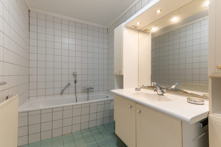 Foto 18 van Wilhelminastraat 13-12