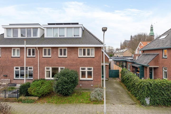 Foto 2 van Hobahostraat 4