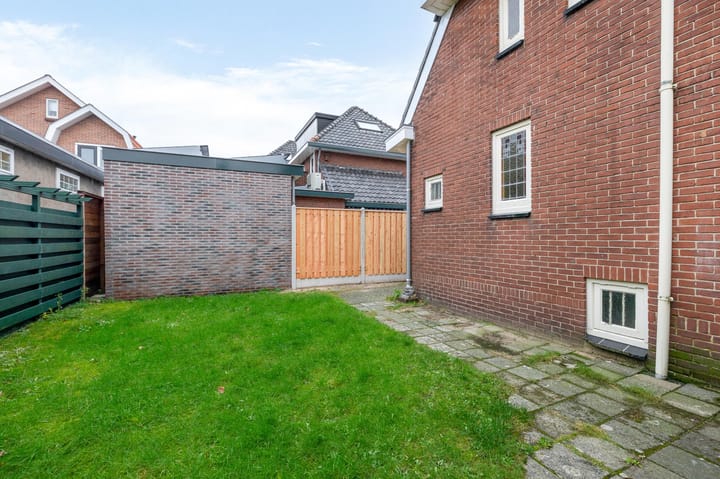 Foto 25 van Hobahostraat 4