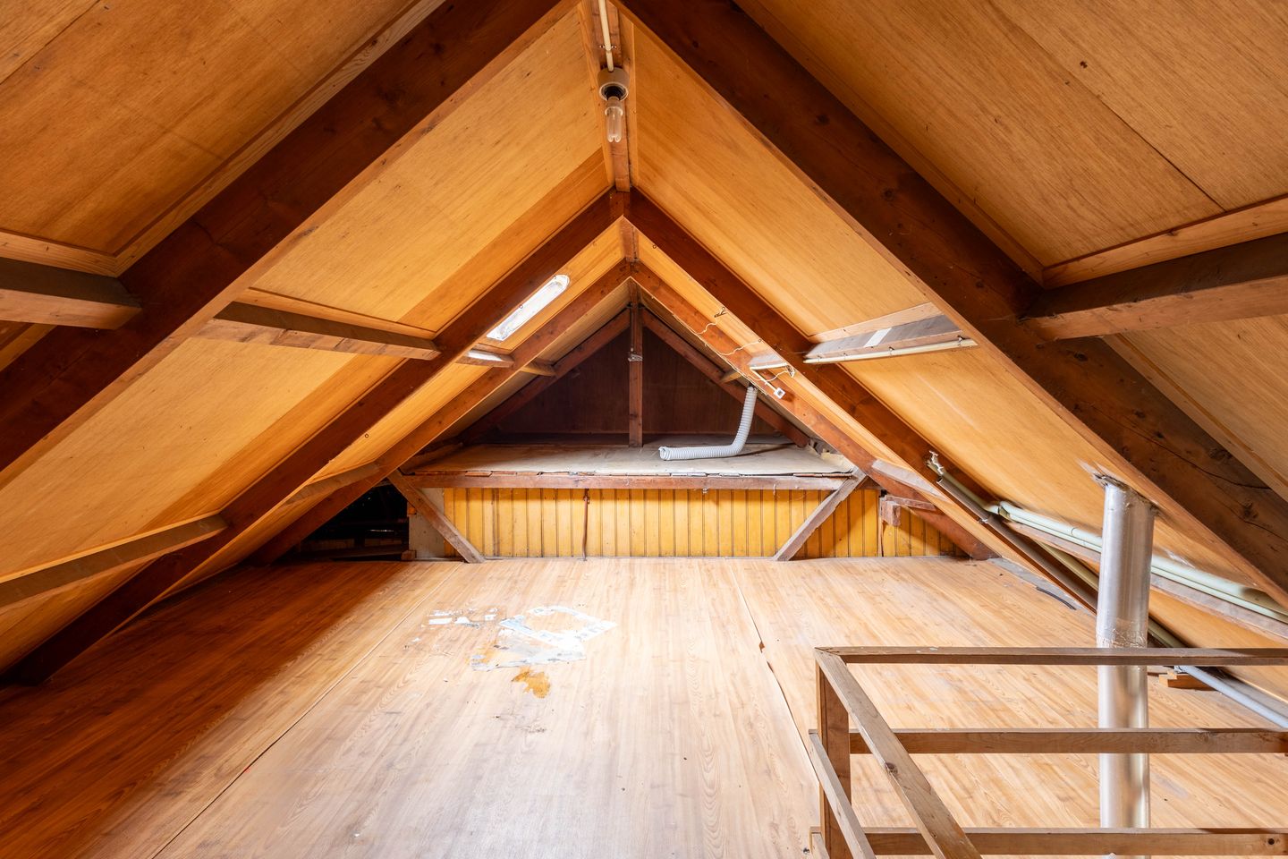 Foto 20 van Raadhuisplein 8