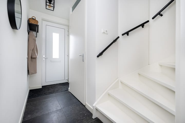 Foto 8 van Molenplein 17