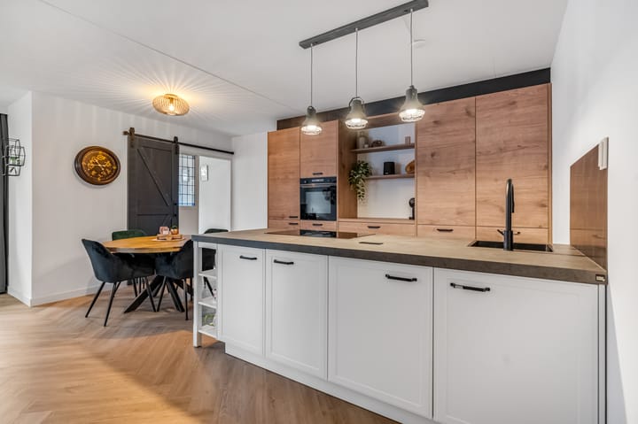 Foto 3 van Vincent van Goghstraat 56