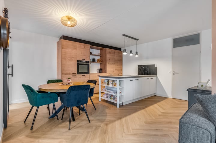 Foto 11 van Vincent van Goghstraat 56