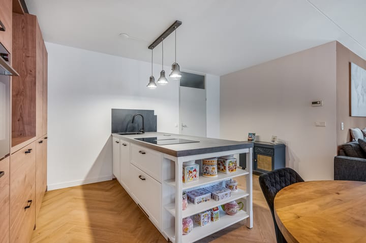 Foto 14 van Vincent van Goghstraat 56