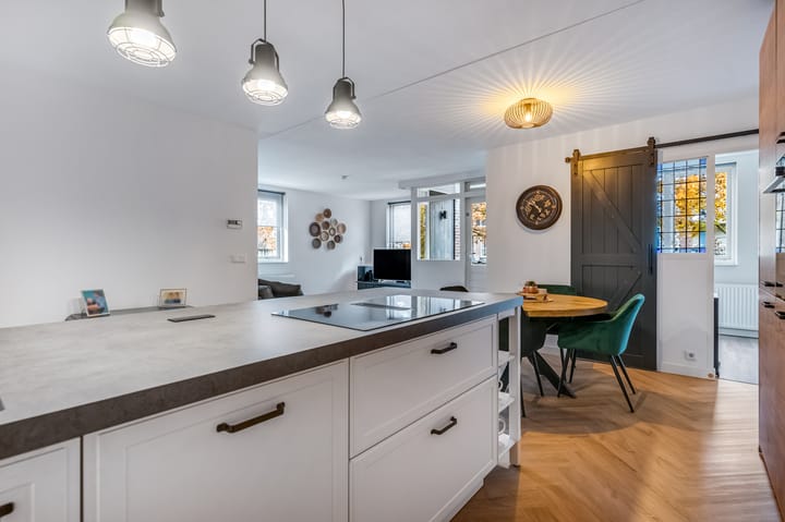 Foto 15 van Vincent van Goghstraat 56