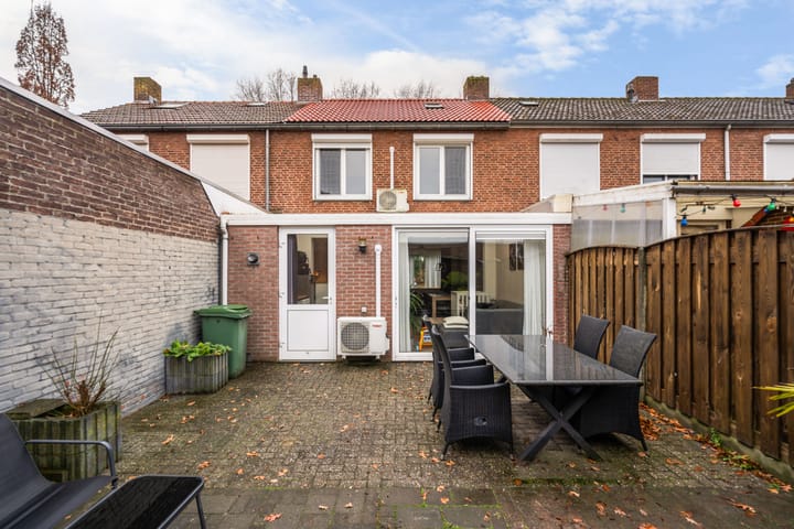 Foto 37 van Schuttebeemd 77