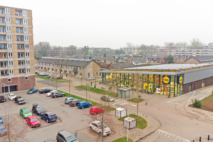 Foto 11 van Rietzangerstraat 53