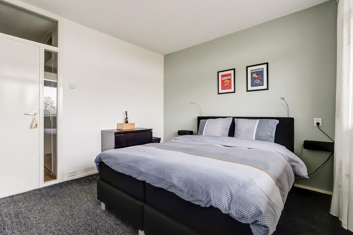 Foto 15 van Rietzangerstraat 53