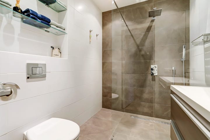 Foto 17 van Rietzangerstraat 53