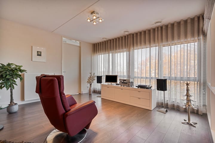 Foto 18 van Winston Churchilllaan 299