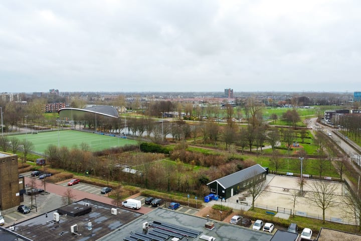 Bekijk foto 57 van Heemskerkerweg 83