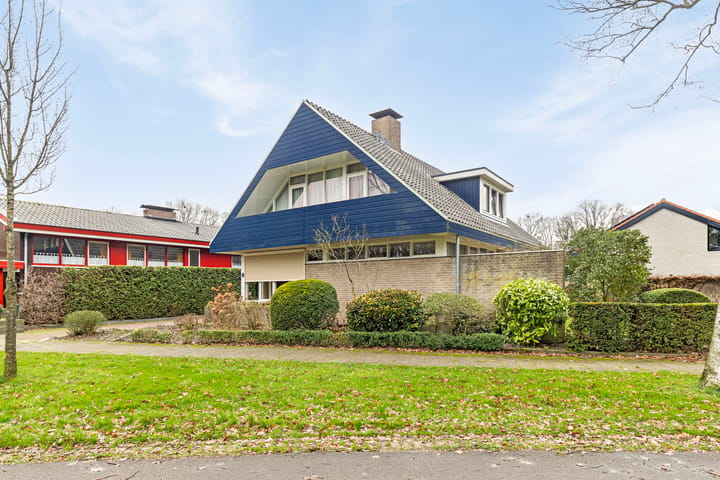 Photo 8 of Peter van Anrooystraat 2