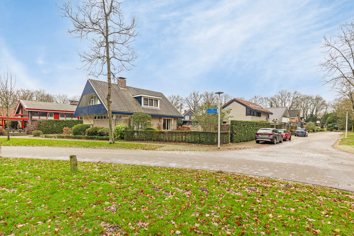 Photo 10 of Peter van Anrooystraat 2