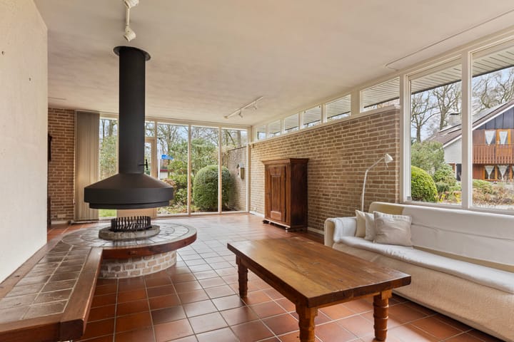 Photo 13 of Peter van Anrooystraat 2