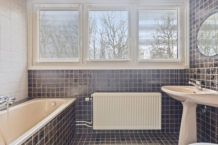 Photo 27 of Peter van Anrooystraat 2