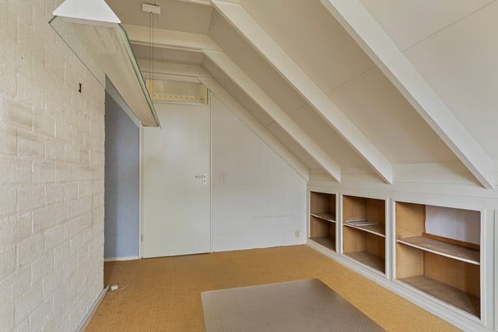 Photo 29 of Peter van Anrooystraat 2