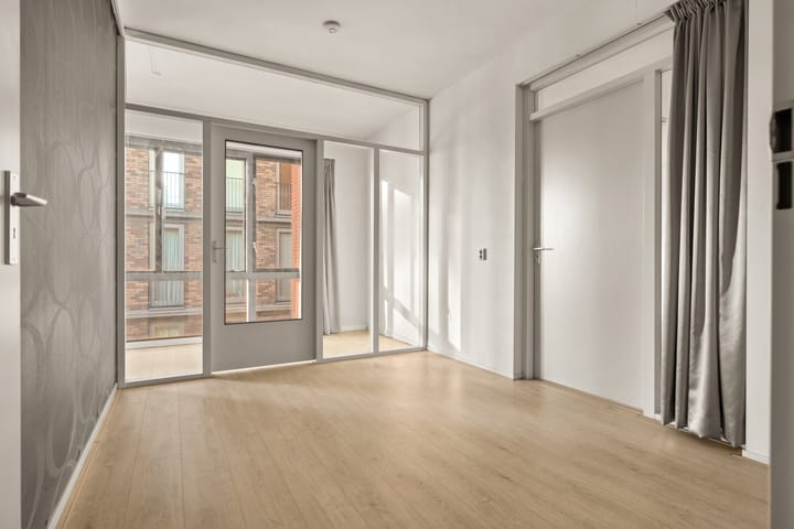 Photo 3 of Veembroederhof 227