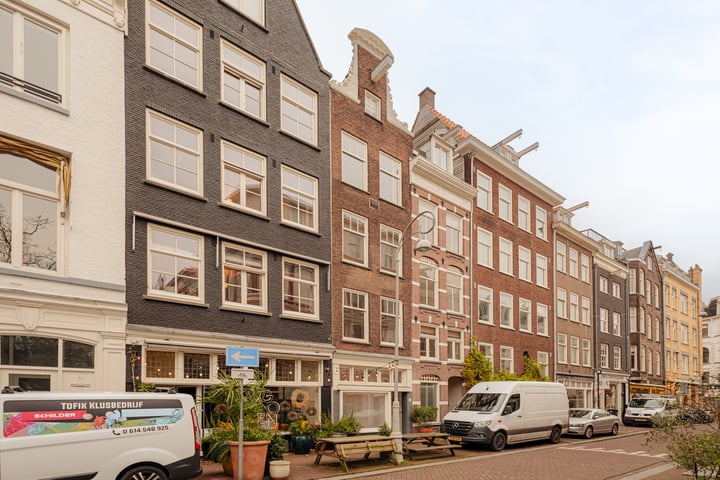 Bekijk foto 1 van Kerkstraat 367-H