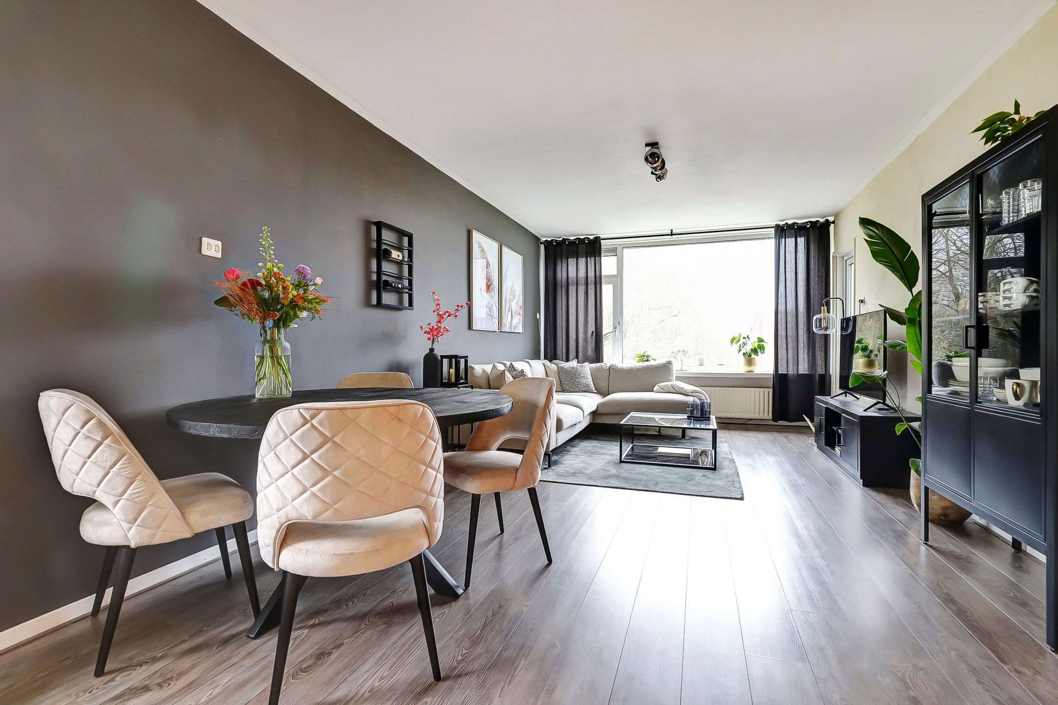 Photo 15 of Hertogenlaan 200