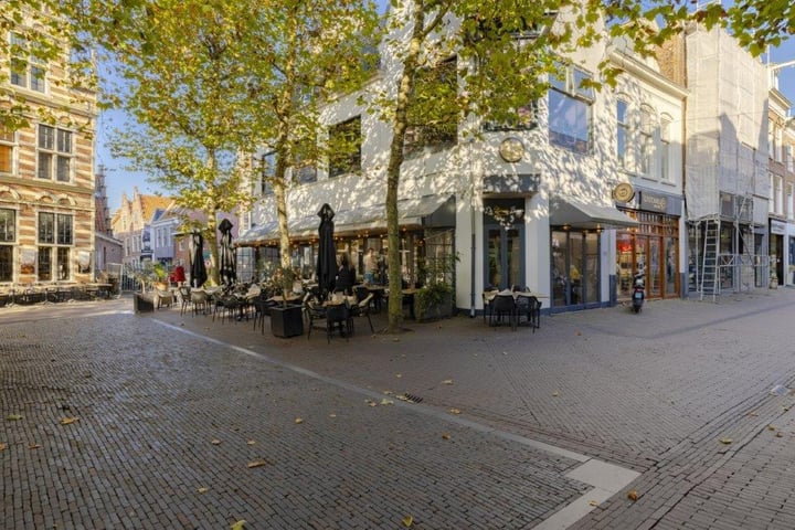 View photo 22 of Grote Houtstraat 147