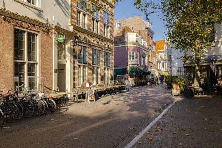 View photo 26 of Grote Houtstraat 147