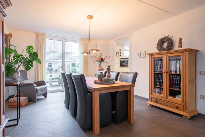 Photo 6 of Eikenlaan 32